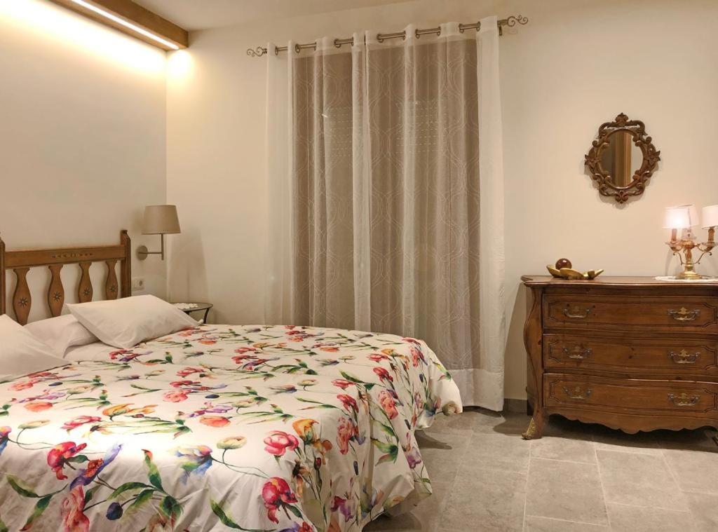 شقة Cami De La Font Cretas المظهر الخارجي الصورة